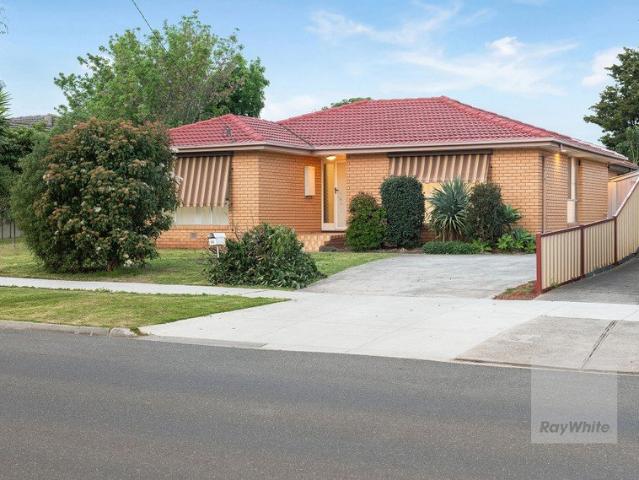 Spacious 4 Bedroom Family Home with Low Maintenance Living