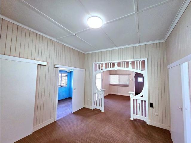 Spacious 4 Bedroom Family Home with Room for Everyone in Basin Pocket