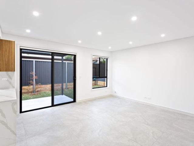 Spacious 4 Bedroom Family Rental in Convenient Casula Location