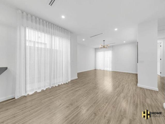 Spacious 4 Bedroom Family Rental in Donnybrook