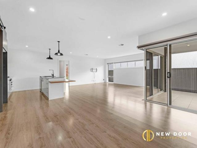 Spacious 4 Bedroom House for Rent in Googong
