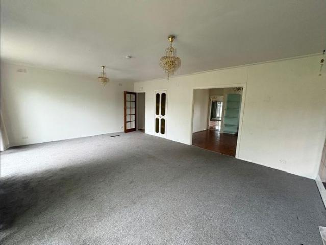 Spacious 4 Bedroom Home!