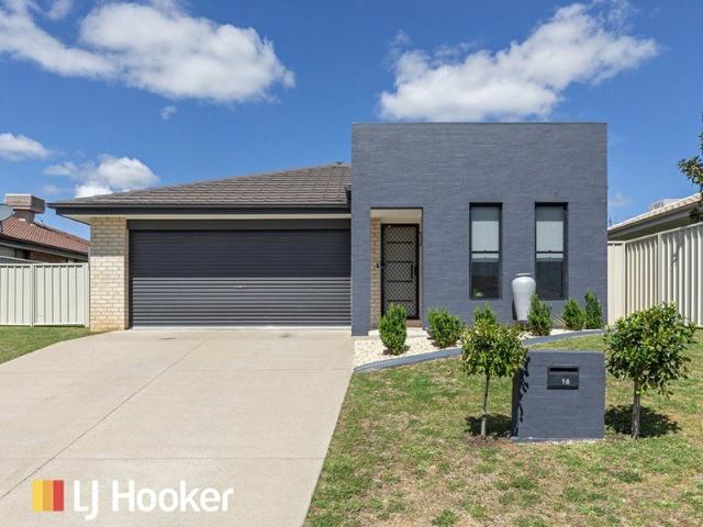 Spacious 4 Bedroom Home with Modern Comforts in Hillvue