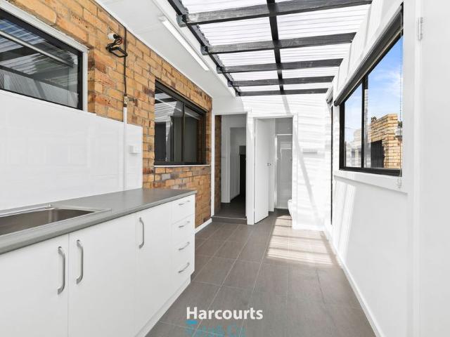 Spacious 4 Bedroom Home with Natural Light and Floorboards
