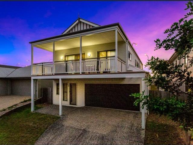 Spacious 4 Bedroom Home with Solar Panel in Springfield Lakes