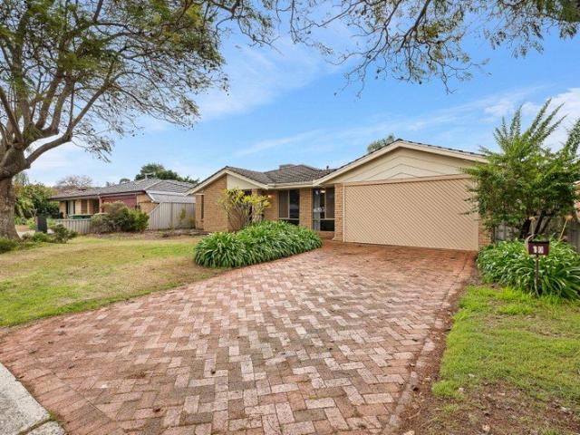 Spacious 4 Bedroom Home with Large Patio & Double Garage
