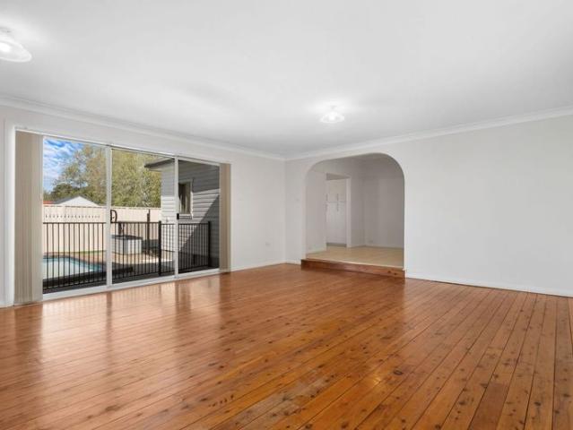 SPACIOUS 4 BEDROOM HOME WITH POOL
