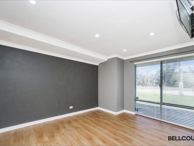 Spacious 4 Bedroom Home with Pool & Outdoor Entertaining in Huntingdale