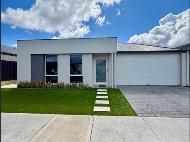 Spacious 4 Bedroom Home with Theatre, Study & Easy Care Gardens