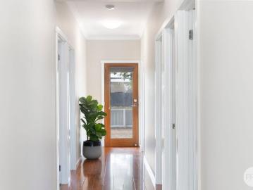 Smythesdale, Golden Plains, Victoria - Equipped kitchen