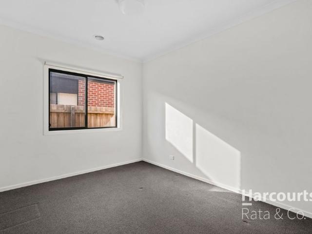 Spacious 4 Bedroom Home in Wollert