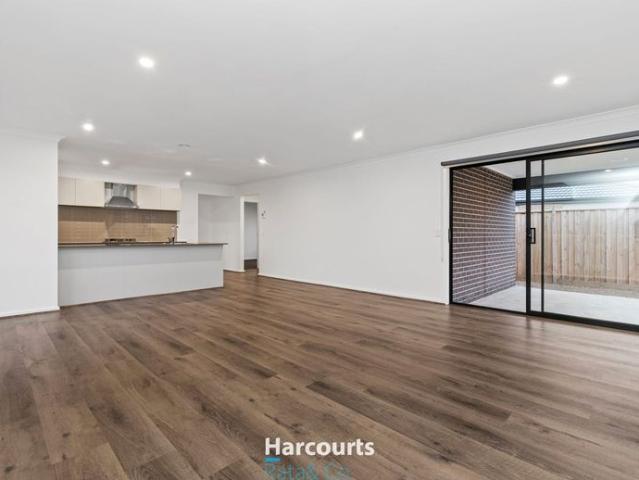 Spacious 4 Bedroom Home in Wyndham Vale