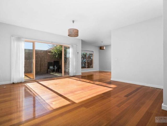 Spacious 4 Bedroom Home in a Convenient Mulgrave Location