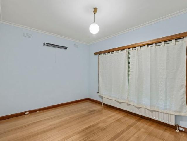 Spacious 4 Bedroom Home in a Prime Forest Hill Location