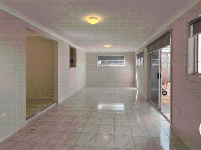 Spacious 4 Bedroom Home in Busby!