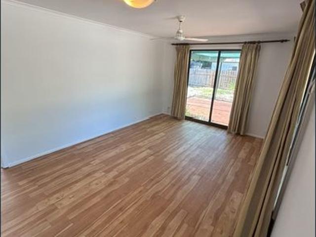 Spacious 4 Bedroom Home in Cable Beach