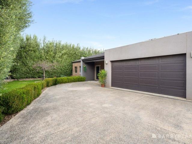 Spacious 4 Bedroom Home in Drouin!
