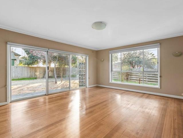 SPACIOUS 4 BEDROOM HOME IN PRIME HIGHTON LOCATION