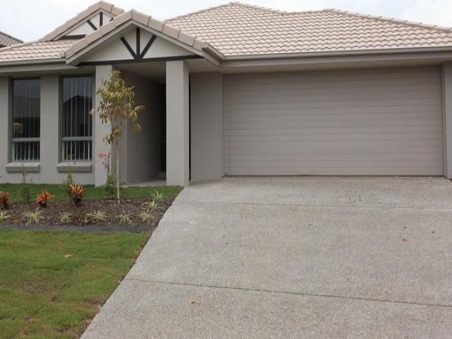Spacious 4 Bedroom Home in Prime North Lakes Location