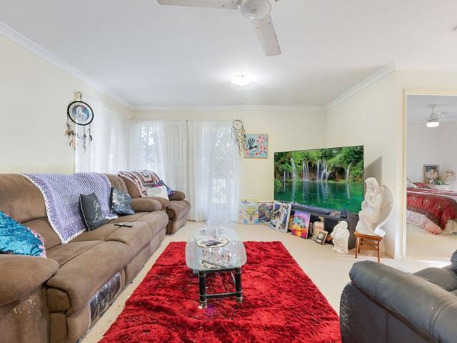 Spacious 4 Bedroom Home on Corner Block!