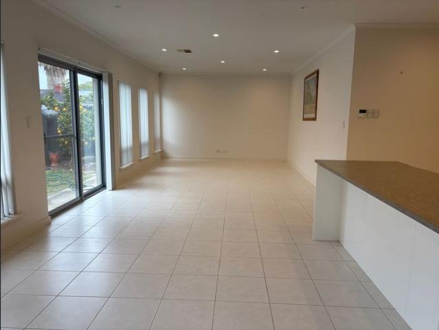 Spacious 4 Bedroom Home Plus Study