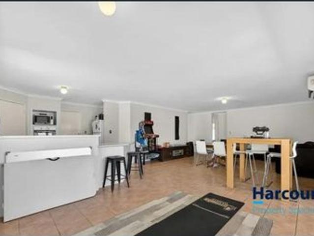 Spacious 4 Bedroom Living in an Unbeatable Location