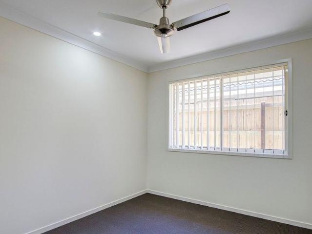 Spacious 4 Bedroom Pimpama Home