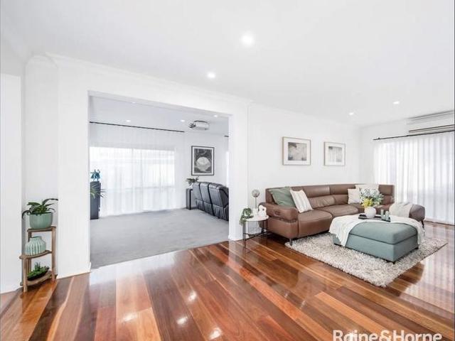 Spacious 4 Bedroom Plus Study Family Home!