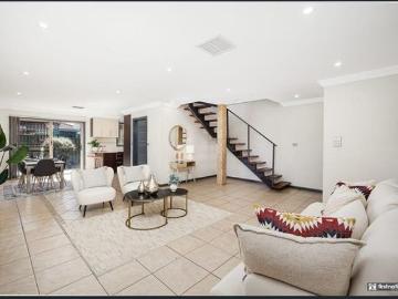 Spacious 4 Bedroom Townhouse with Exceptional Outdoor Living