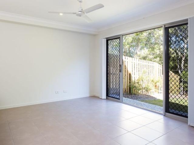 Spacious 4 Bedroom Townhouse with Resort Style Facilities