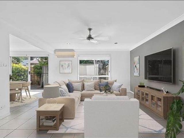 Spacious 4 Bedroom Townhouse