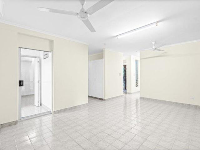 Spacious 4 Bedroom Unit