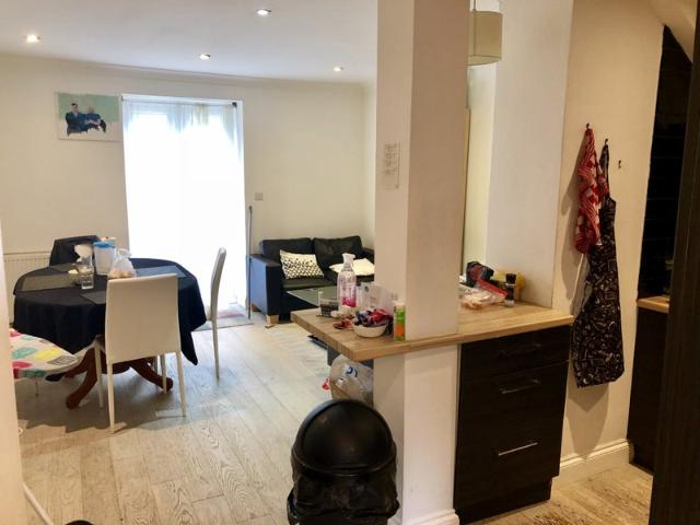 Spacious 4 Double Bed Garden Flat Lgf