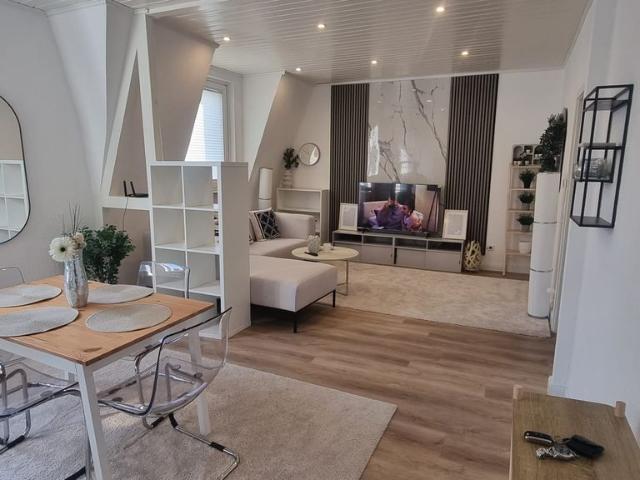 Spacious 4 room apartment near Essen city center, Essen Amsterdam Apartments for Rent