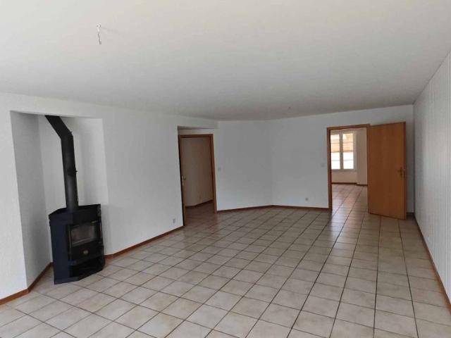 Spacious 4.5 room apartment 125 m2