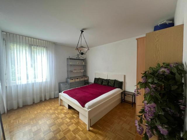 Spacious 4.5 room apartment of 126 m²