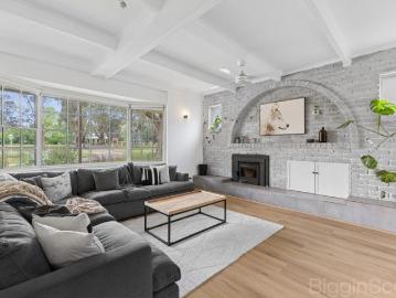 Spacious Family Home on Edge of Daylesford with Impressive Theatre Room