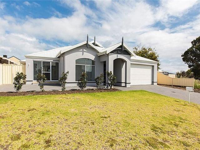 Spacious 4x2 Family Home in Beautiful Dawesville