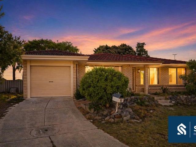 Spacious 4x2 on Large Block Perfect for Families or Investors!