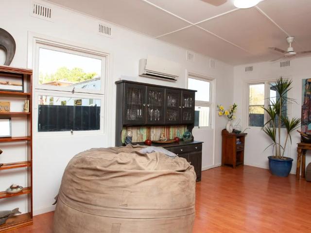 Spacious 5 Bedroom Dual Home