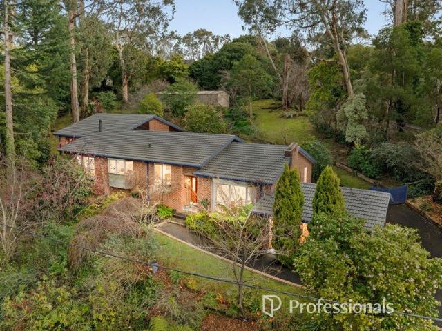 SPACIOUS 5 BEDROOM FAMILY HAVEN ON 2,299M²
