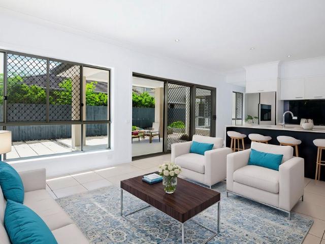Spacious 5 Bedroom Family Home