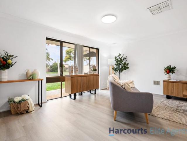 Spacious 5 Bedroom Family Home Available for Lease NOW!