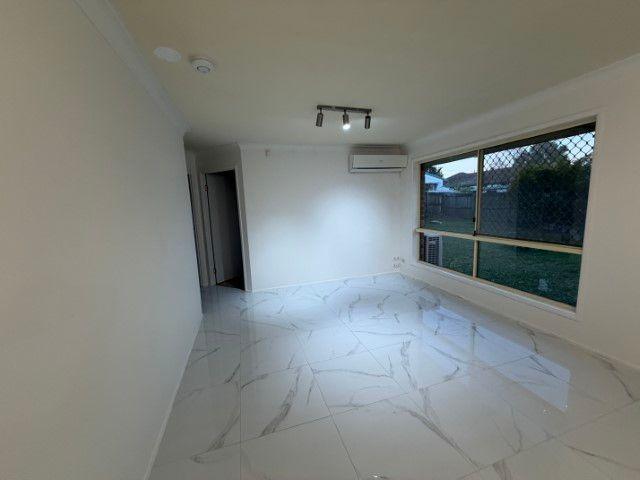 Spacious 5 Bedroom Family Home in Convenient Location