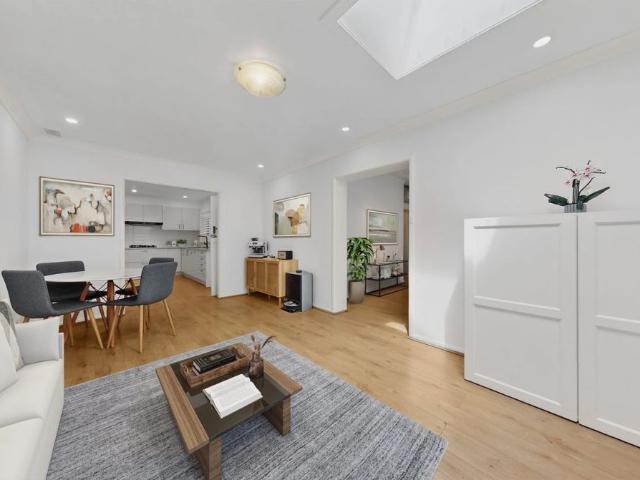 Spacious 5 Bedroom Family Home in Prime West Pymble Location