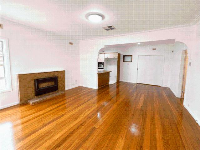 Spacious 5 Bedroom Family Home with Flexible Living in Prime Sunshine West Location