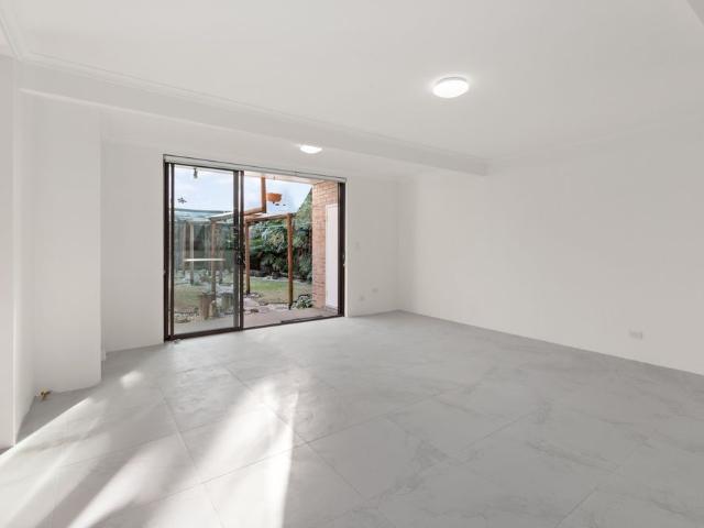Spacious 5 Bedroom Family Home with Fresh Modern Updates