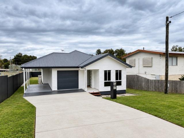 Spacious 5 Bedroom Family Home with Generous Backyard