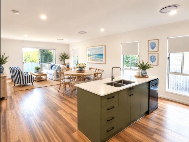Spacious 5 Bedroom Family Home with Generous Backyard