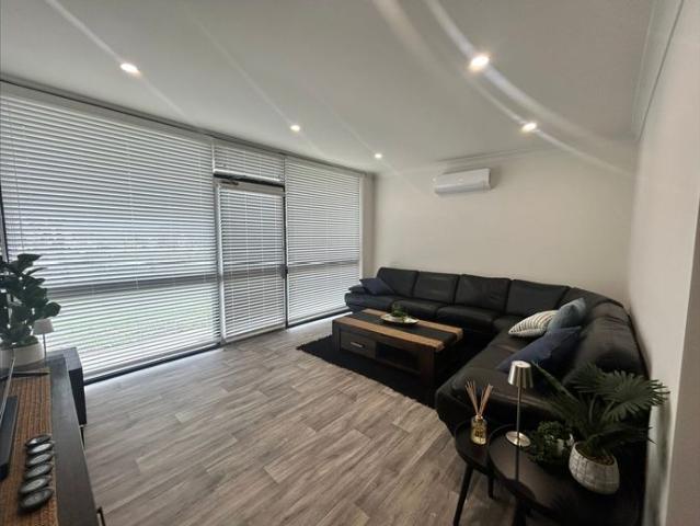 Spacious 5 Bedroom Fully Furnished Home